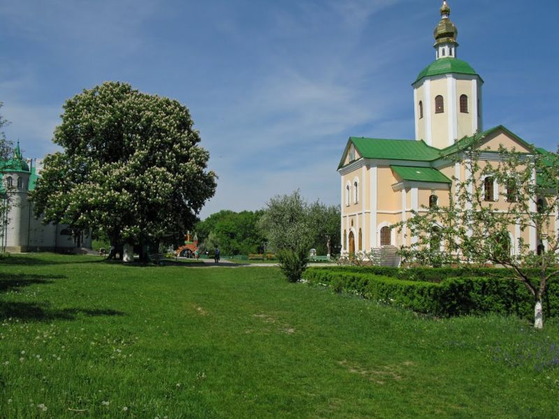 Мотронинский монастырь