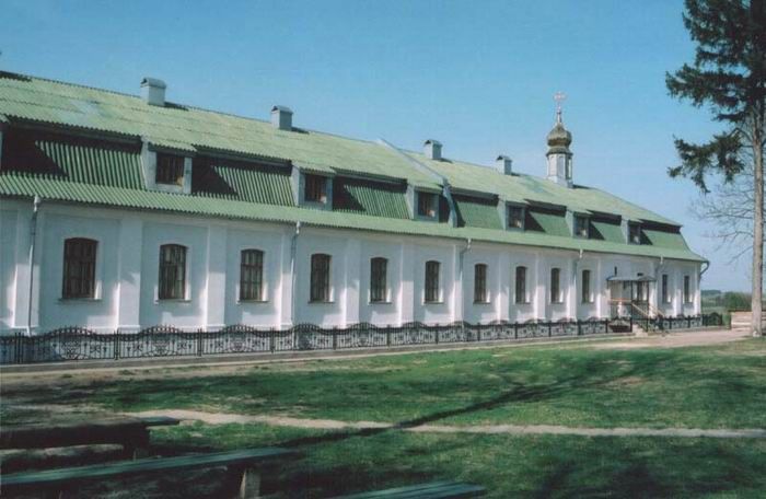 Nizkinitsky Assumption Monastery, Novovolynsk