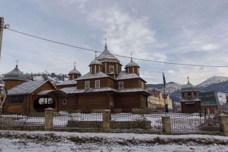 Введенская церковь, Поляница