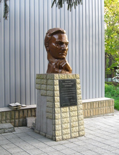 Monument to Barabashov