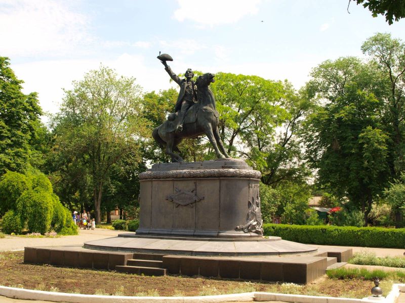Пам'ятник Суворову, Ізмаїл