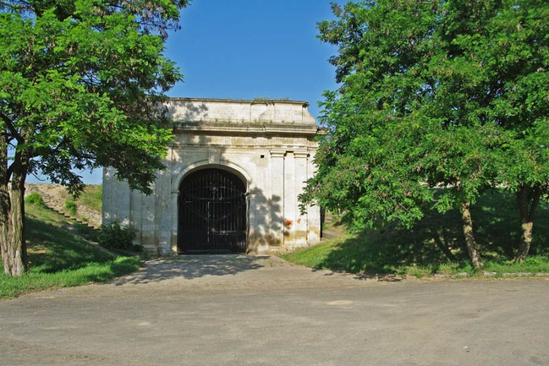 Ochakiv (Western) Gates