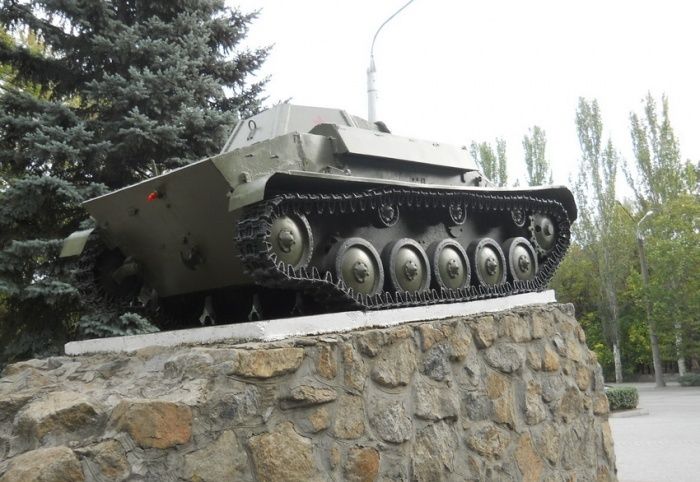 Пам'ятник Танку Т-70, Мелітополь