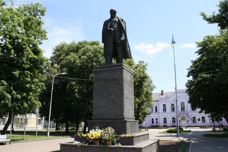 Monument to Taras Shevchenko, Sumy
