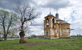 Церковь Св. Петра и Павла в Мойсевке