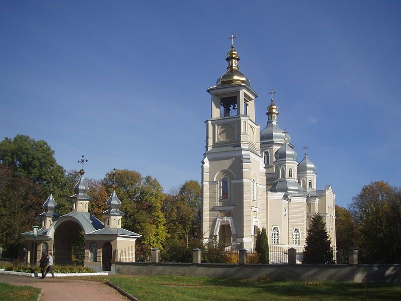 Свято-Успенский собор, Гадяч