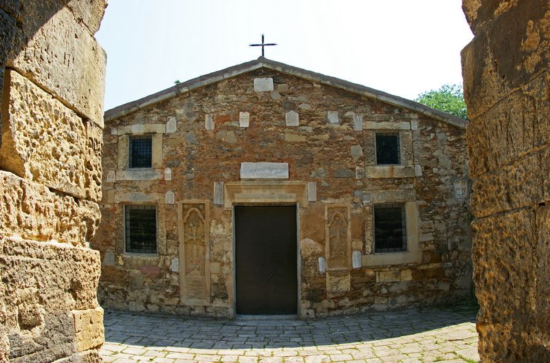 Церковь Св. Сергия (Сурб Саркис)