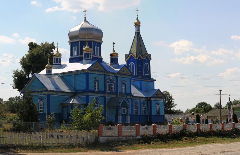 Церковь Дмитрия Солунского, Теслугов