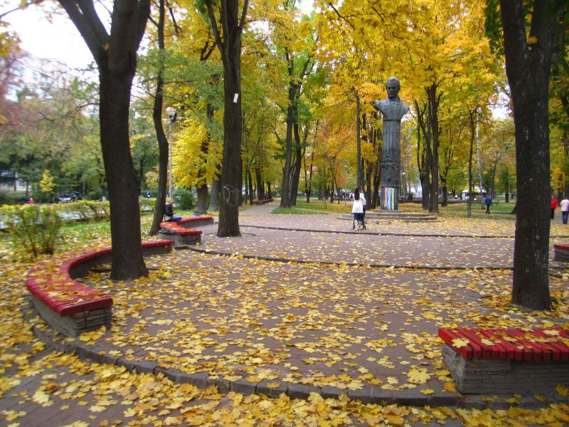 Kotlyarevsky Square , Kiev 