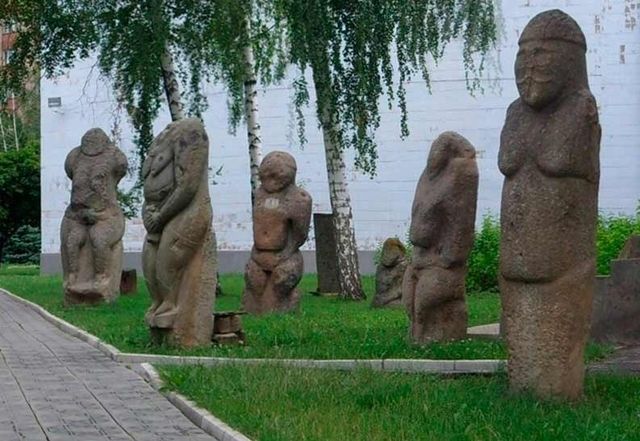 Park of stone sculptures, Lugansk