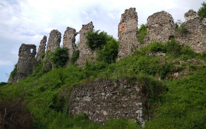 Парк Хустский замок