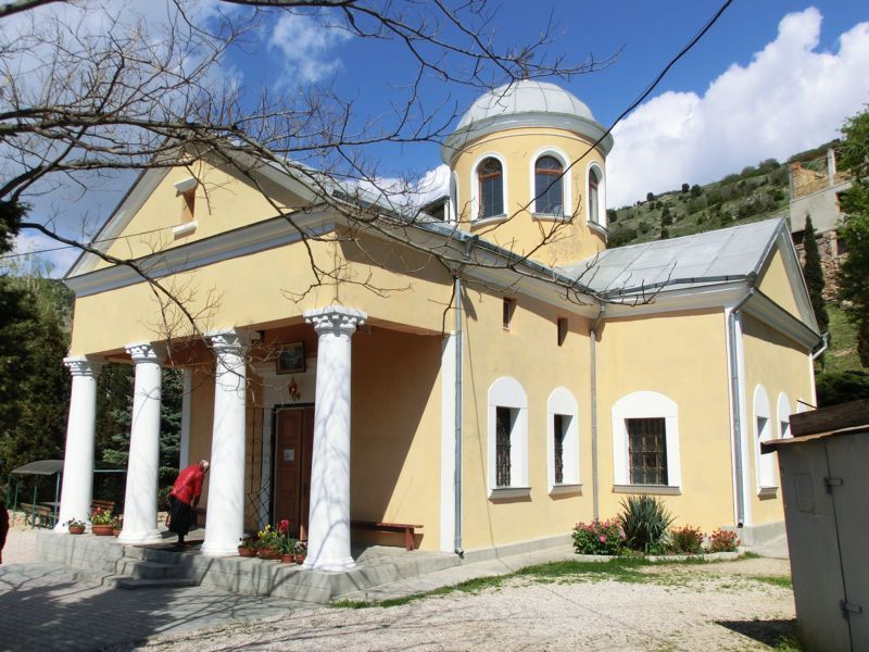 Temple of the Twelve Apostles