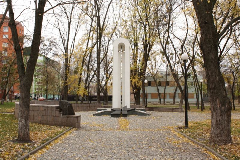 Monument to the dead in Afghanistan, Kharkiv