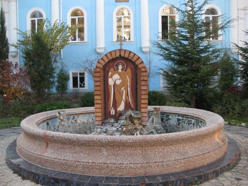 Архангело-Михайловский женский монастырь