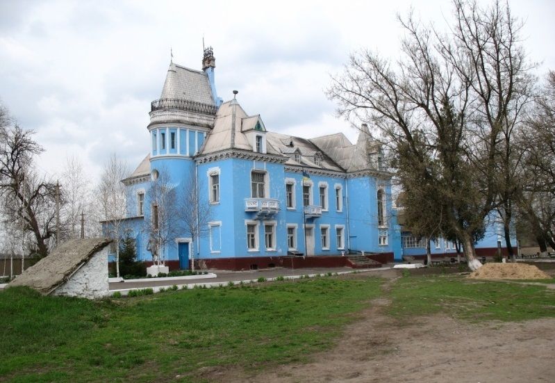  Палац Курісов, Ісаєвому 