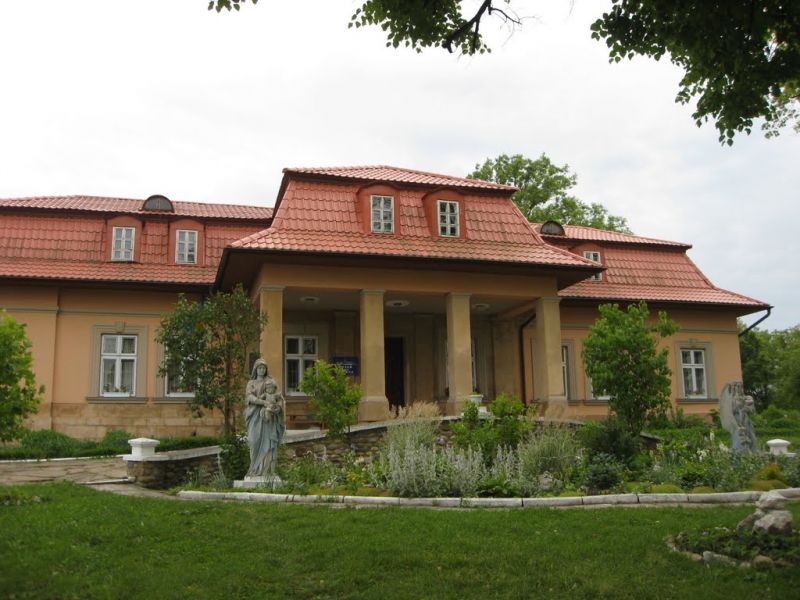 Митрополитчьи палаты (Музей истории), Крылос