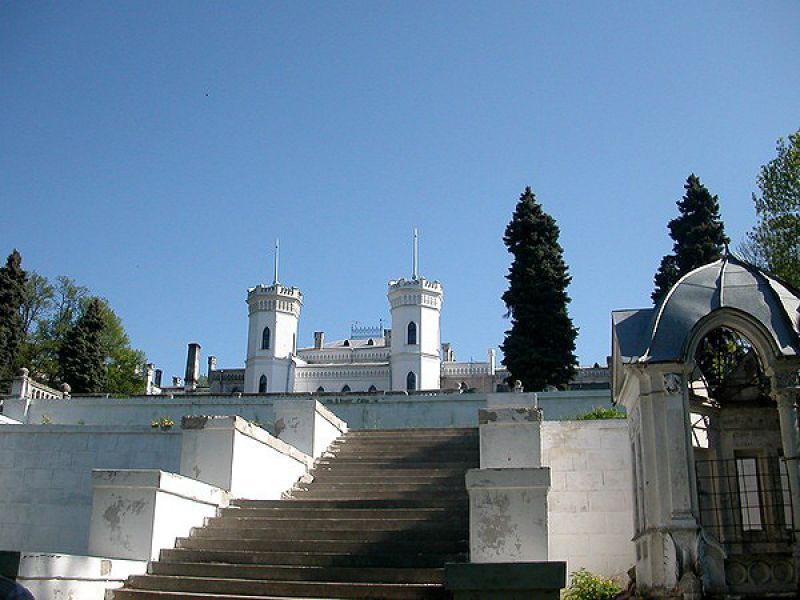 König Palace (Sharov Palace)