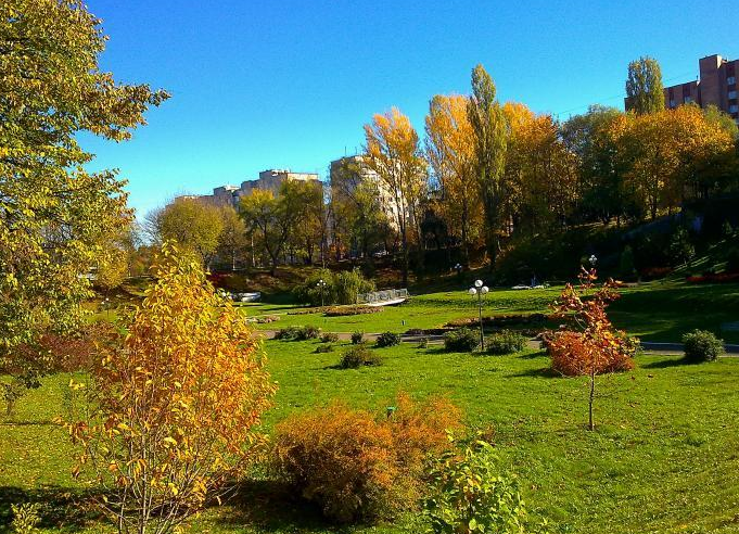  The Botanical garden of the University of Khmelnitsky, Khmelnitsky 