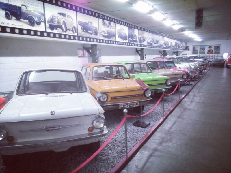  Музей ретро-автомобілів «Фаетон» 