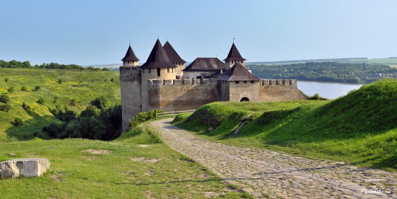  Khotyn Fortress 