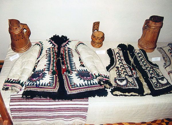  Museum of Folk Art and Life of Hutsulshchyna, Kosiv 