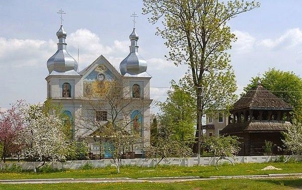 St George's Church, Goluby