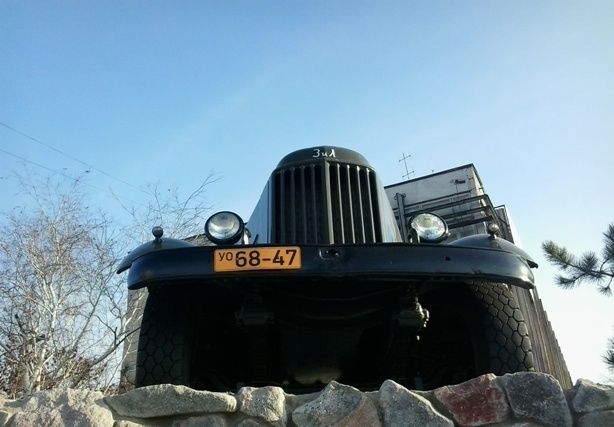 Monument to Motorists, Berdyansk