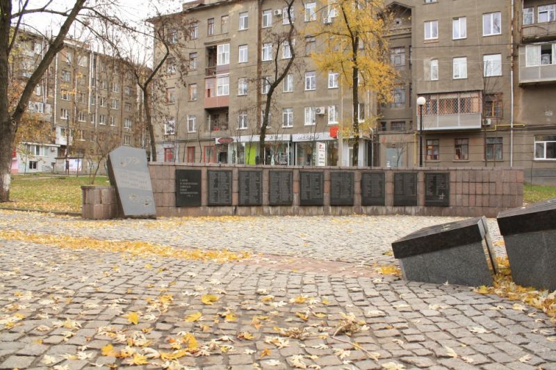  Monument to the dead in Afghanistan, Kharkiv 