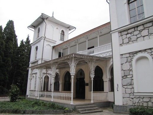 Mellas Palace