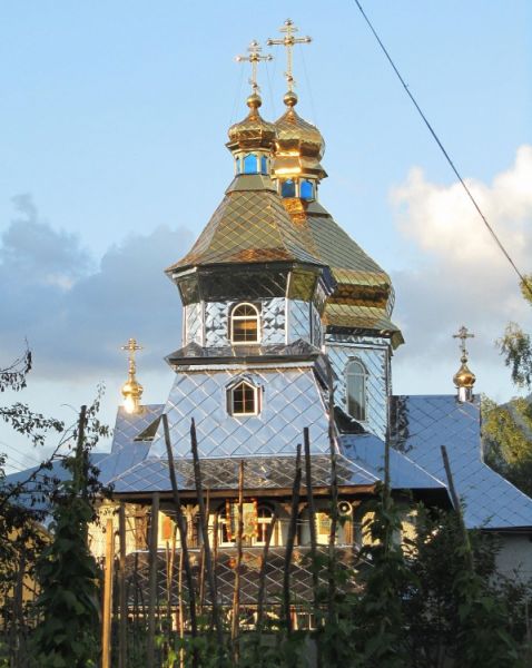 Церковь Троицы Живоначальной, Колочава