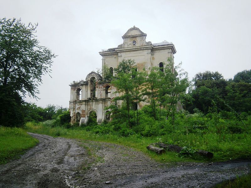 Руїни костелу, Кукільники