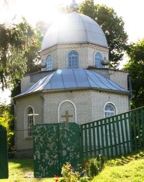  Church of the Blessed Virgin Mary, Small Staroselie 