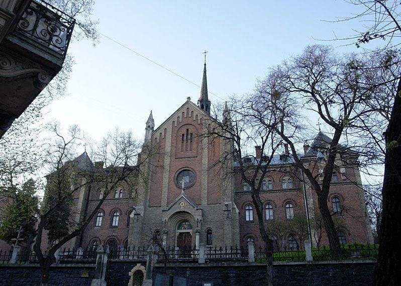  Church of St. John Chrysostom, Lviv 