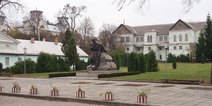 Monument to Taras Shevchenko, Korsun-Shevchenkovsky