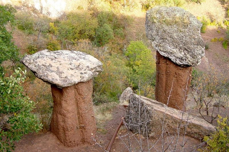  Кам'яні гриби (Долина Сотера) 