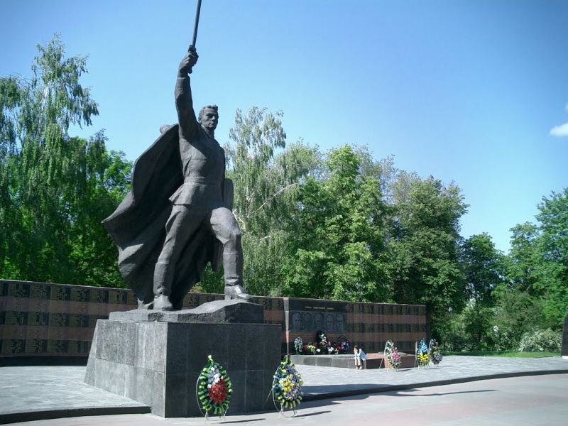 Memorial Complex of Glory, Kovel