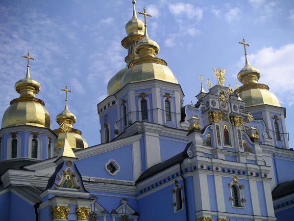 Свято-Михайловский Златоверхий мужской монастырь