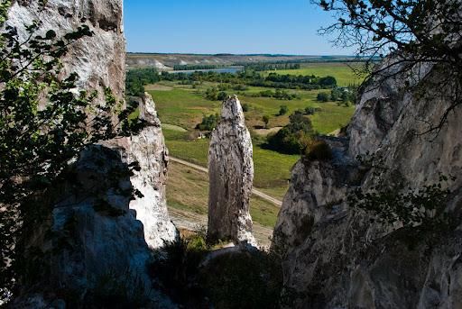 Rocky outcrop of the Upper Cretaceous