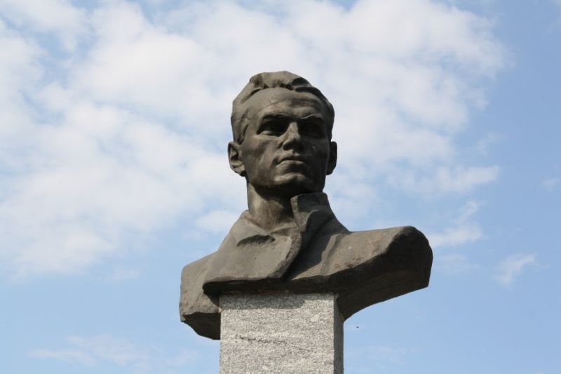 Monument to Stashkov