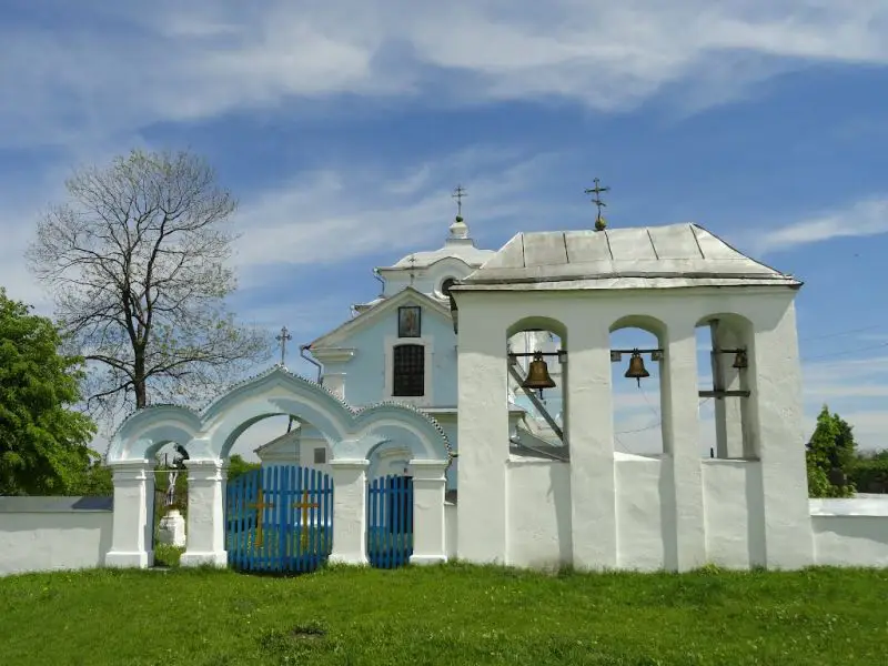 Свято-Михайловская церковь, Кисилин