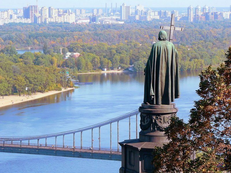 Памятник Владимиру Великому, Киев