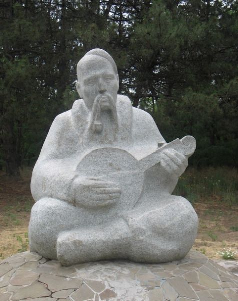  Monument to Cossack Mamai, Zaporozhye 