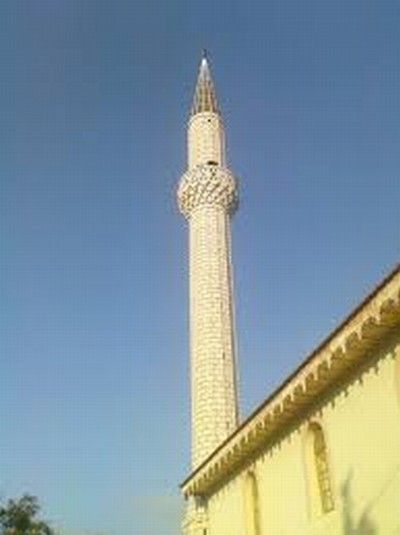  Yuk'ara Jami Mosque (Upper Friday Mosque) 