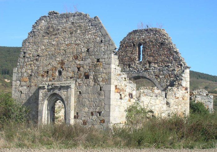 Руины костела Святого Иоанна Крестителя, Мужиево