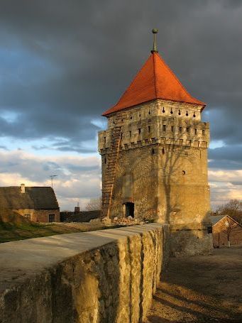 Скалатский замок