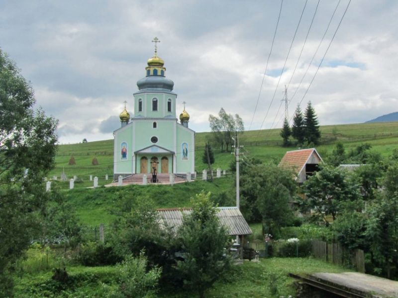 Церква Зіслання Святого Духа (нова), Гукливий 