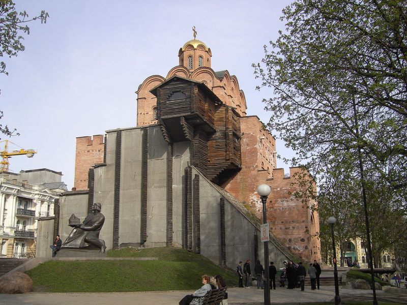 Monument to Yaroslav the Wise, Kiev