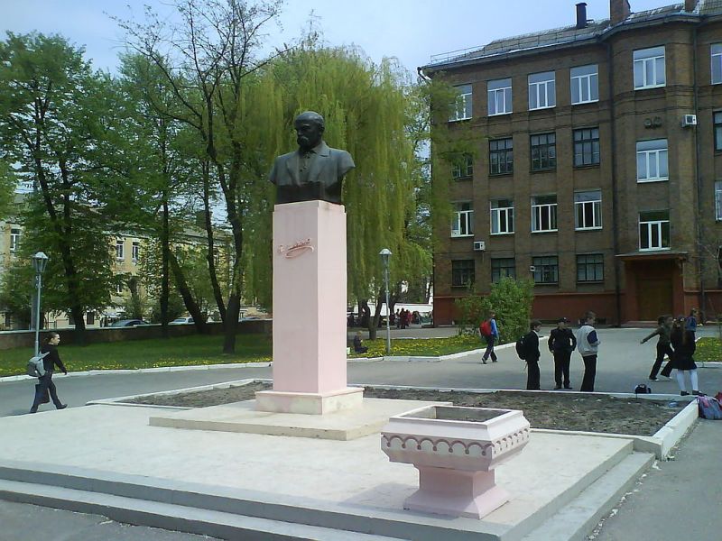 Monument to Taras Shevchenko