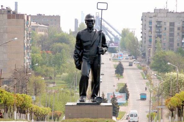 The monument to the steelmaker, Yenakiyevo