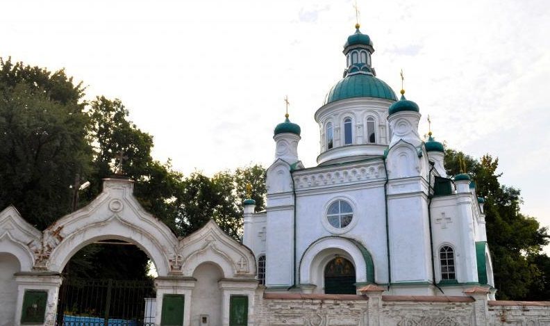 Всіхсвятська церква, Ромни